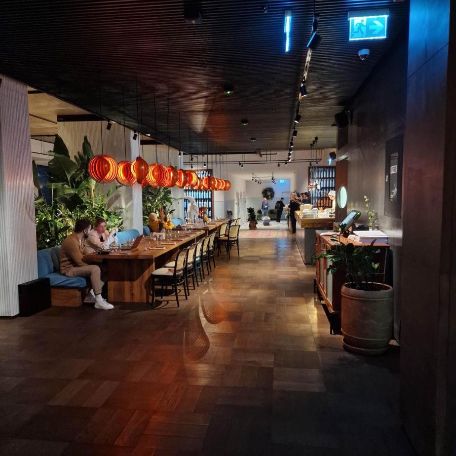 Holiday Lux Tower باتومي المظهر الخارجي الصورة