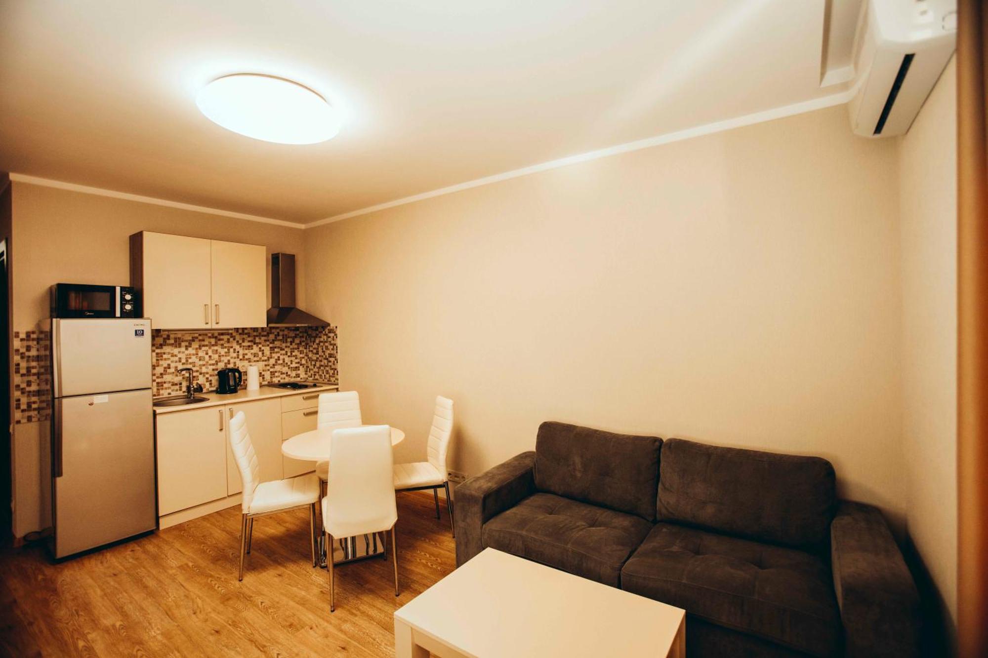 Holiday Lux Tower باتومي الغرفة الصورة