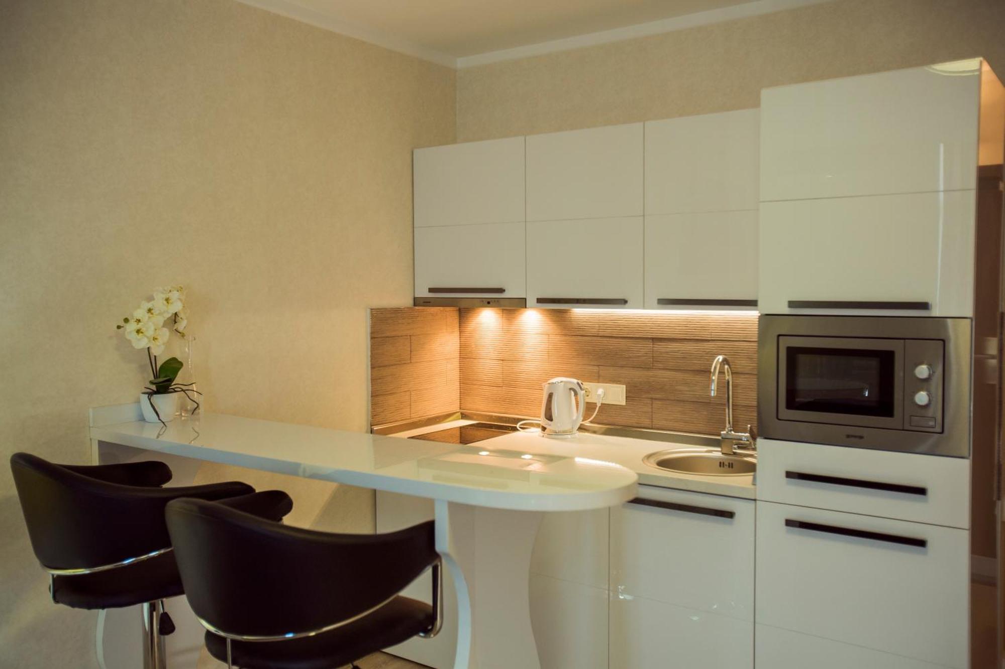 Holiday Lux Tower باتومي المظهر الخارجي الصورة
