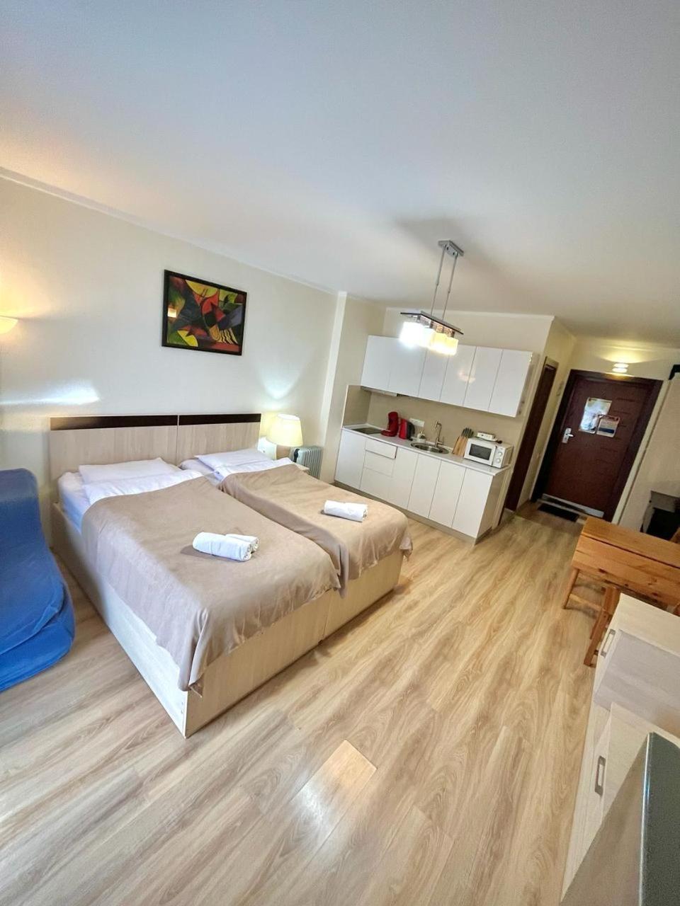 Holiday Lux Tower باتومي المظهر الخارجي الصورة